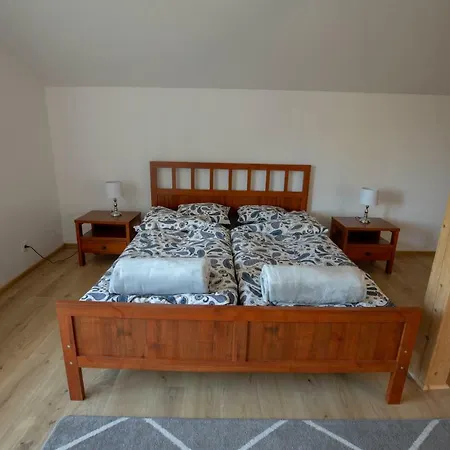 Apartment Jozefina *